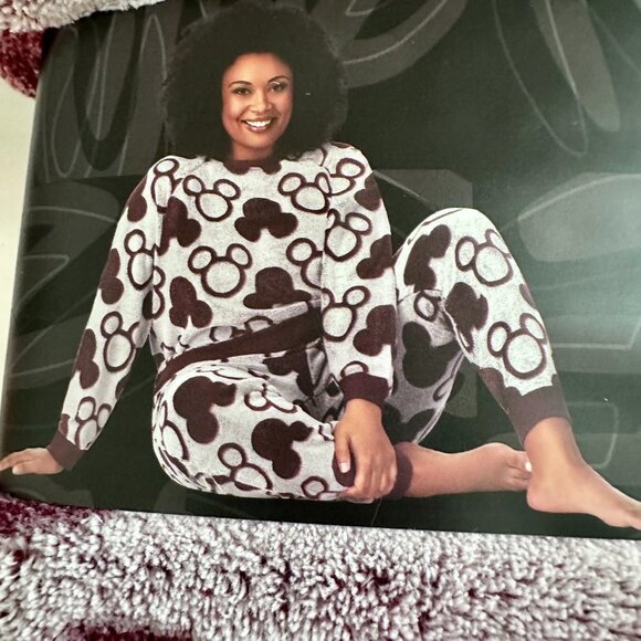 Disney Mickey Mouse 2 Piece Fleece Pajama Loungewear Set Women's Size XXL Red - Picture 1 of 16